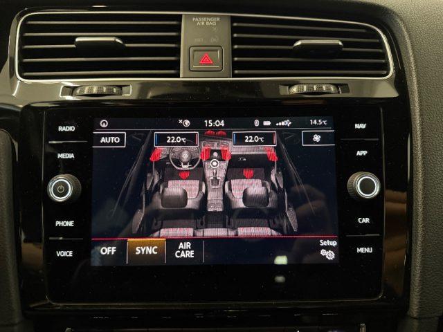 VOLKSWAGEN Golf GTI Performance DSG