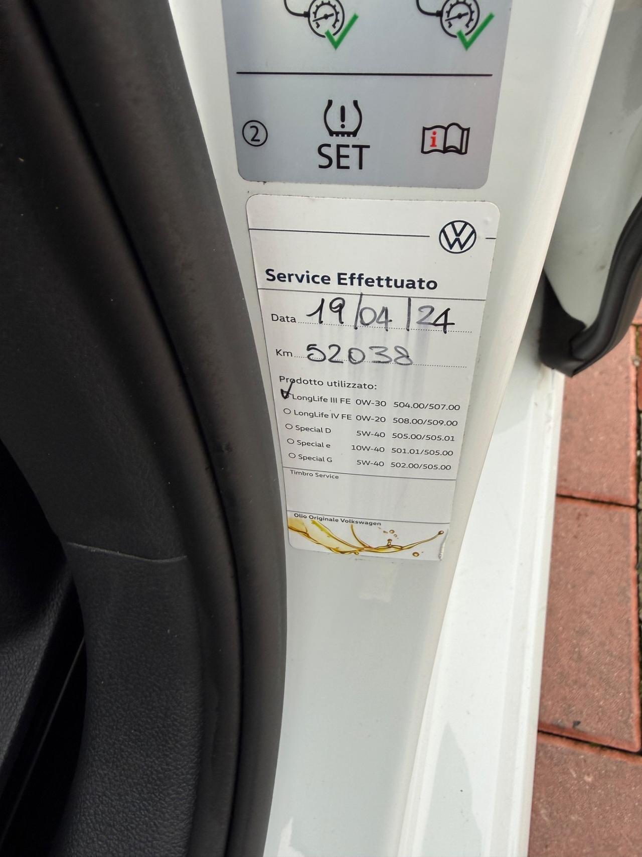 Volkswagen Golf 1.4 TSI 125 CV 5p. R-LINE UNICO PROP