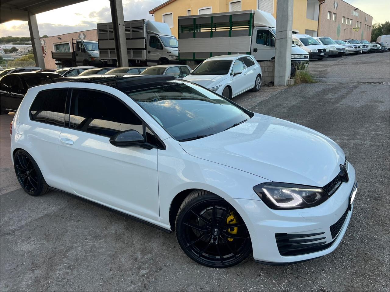 Volkswagen Golf 7 2.0 TDI Leggi l’annuncio