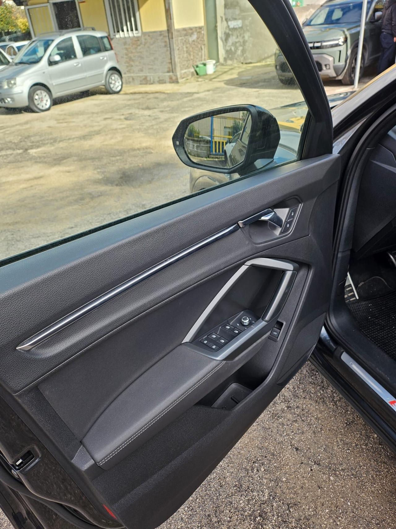 Audi Q3 35 TDI quattro S line edition