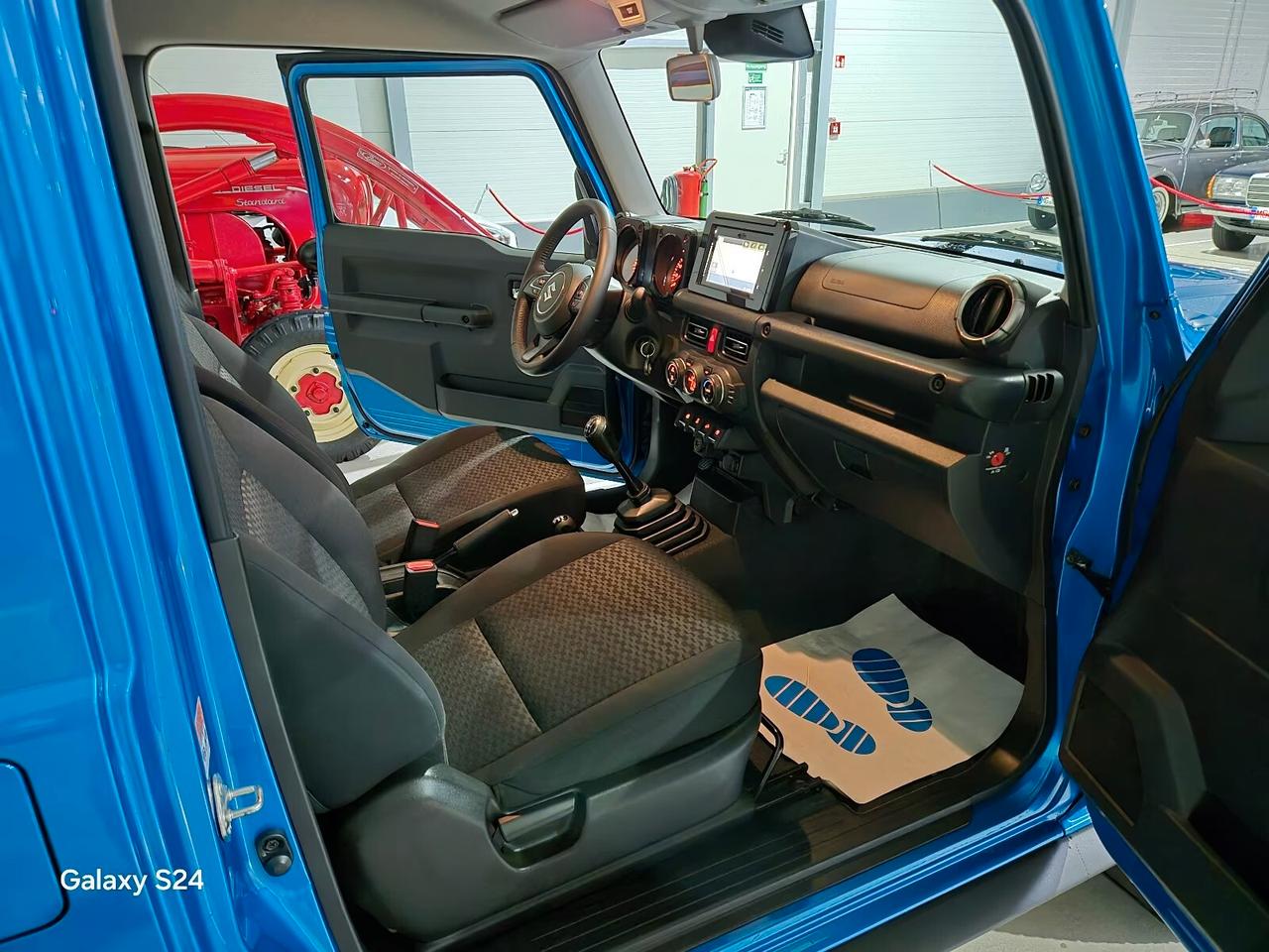 Suzuki Jimny 1.5 ALLGRIP/COMFORT PLUS/NAVI