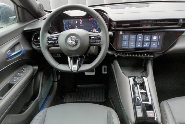 ALFA ROMEO Junior 1.2 136 CV Hybrid eDCT6 Speciale KM ZERO