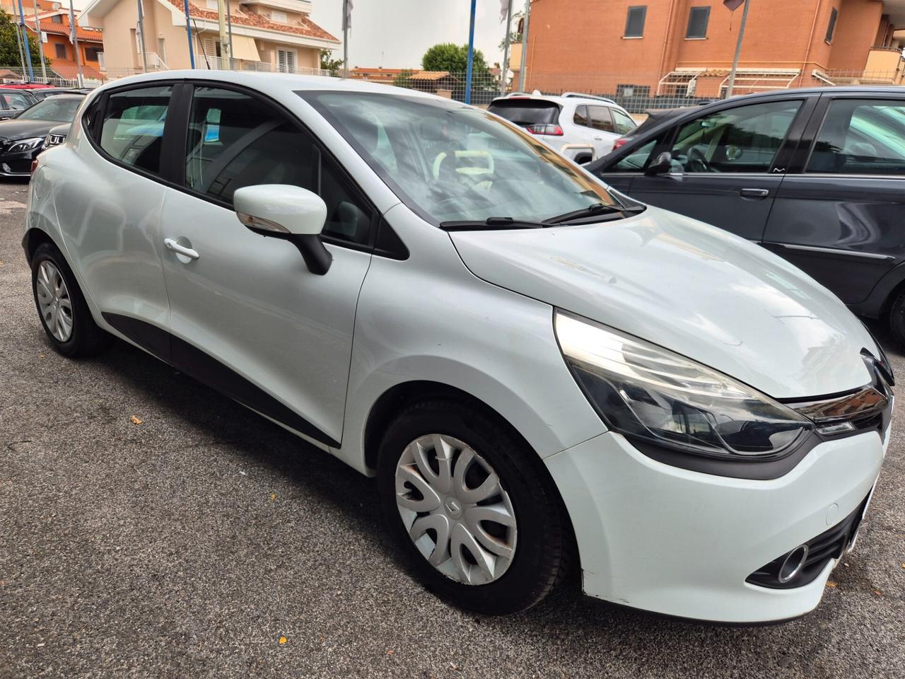Renault Clio 1.5 dCi 8V 75CV 5 porte Wave