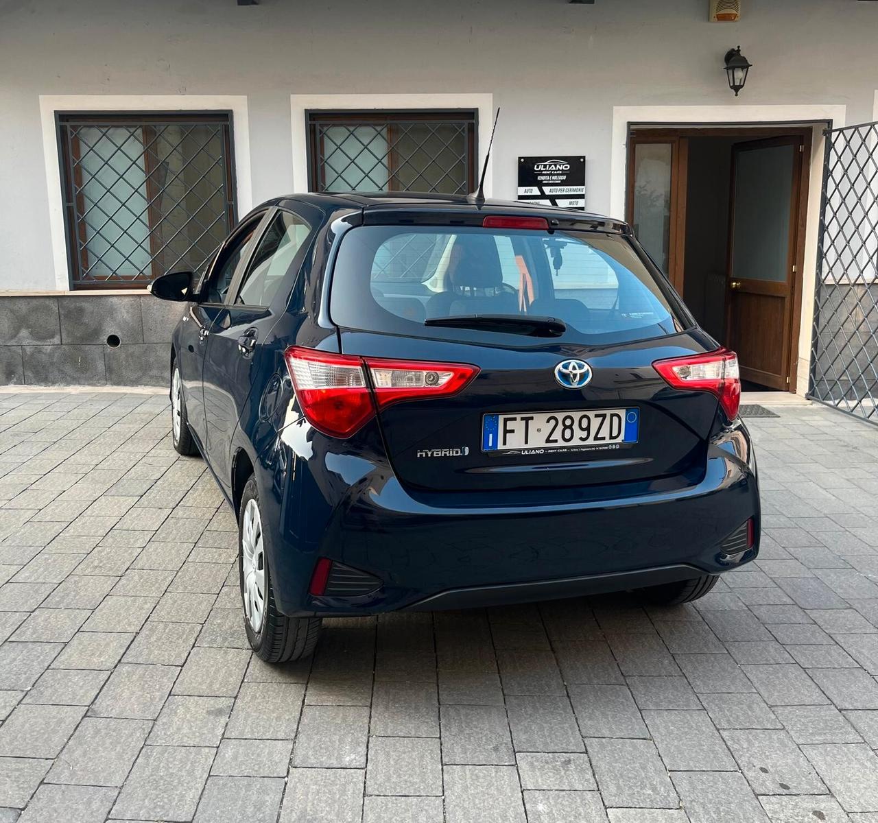 Toyota Yaris 1.5 hybrid/benzina 73cv Cool automatica