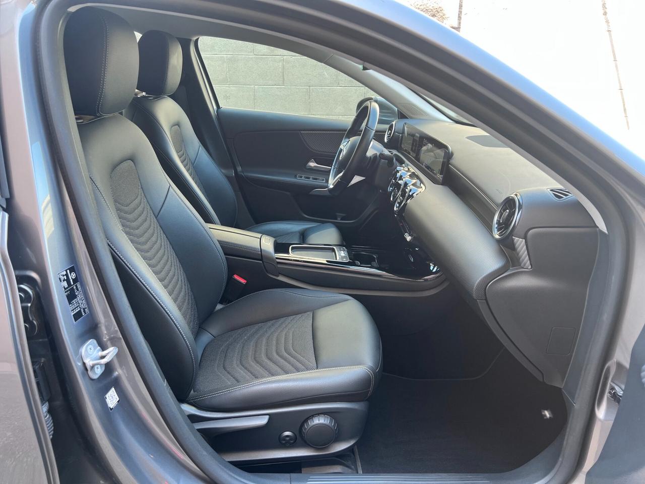 Mercedes-benz A 180 d 115cv SPORT AUTOM. LED/VIRTUAL/PELLE.. RESTYLING!! PERFETTA!