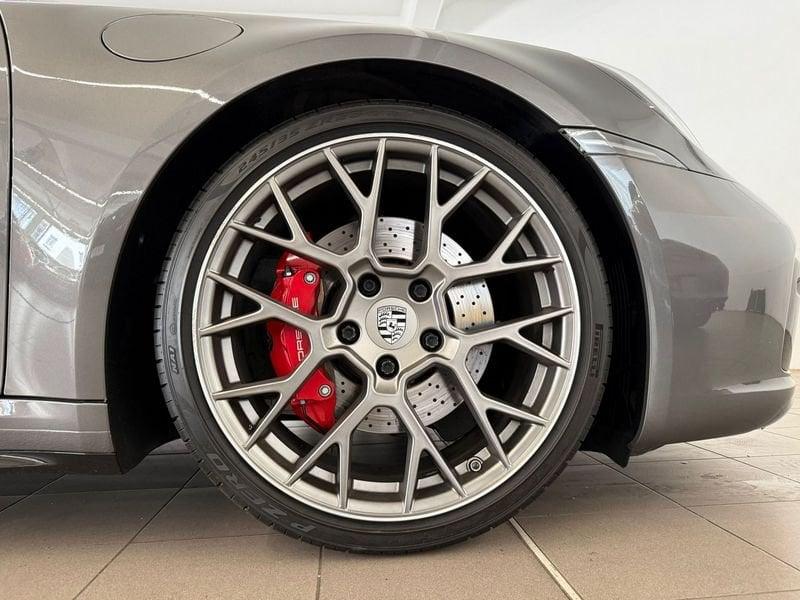 Porsche 911 CARRERA S
