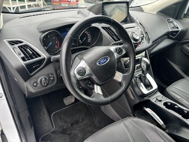 Ford Kuga 2.0 TDCI 140 CV 4WD Titanium