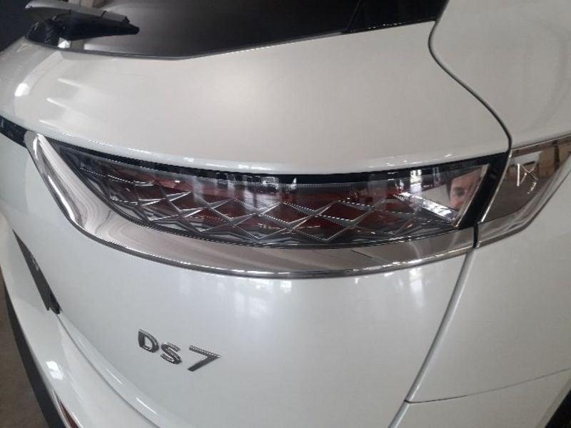 DS DS 7 Modello: 1SX8 DS7 CROSSBACK Business - E-TENSE