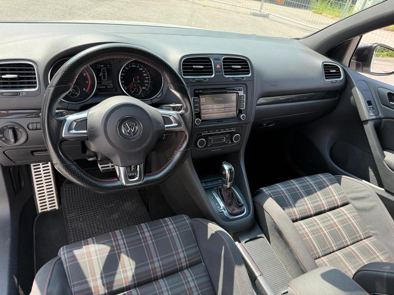 Volkswagen Golf GTI 2.0 TSI DSG 5p.