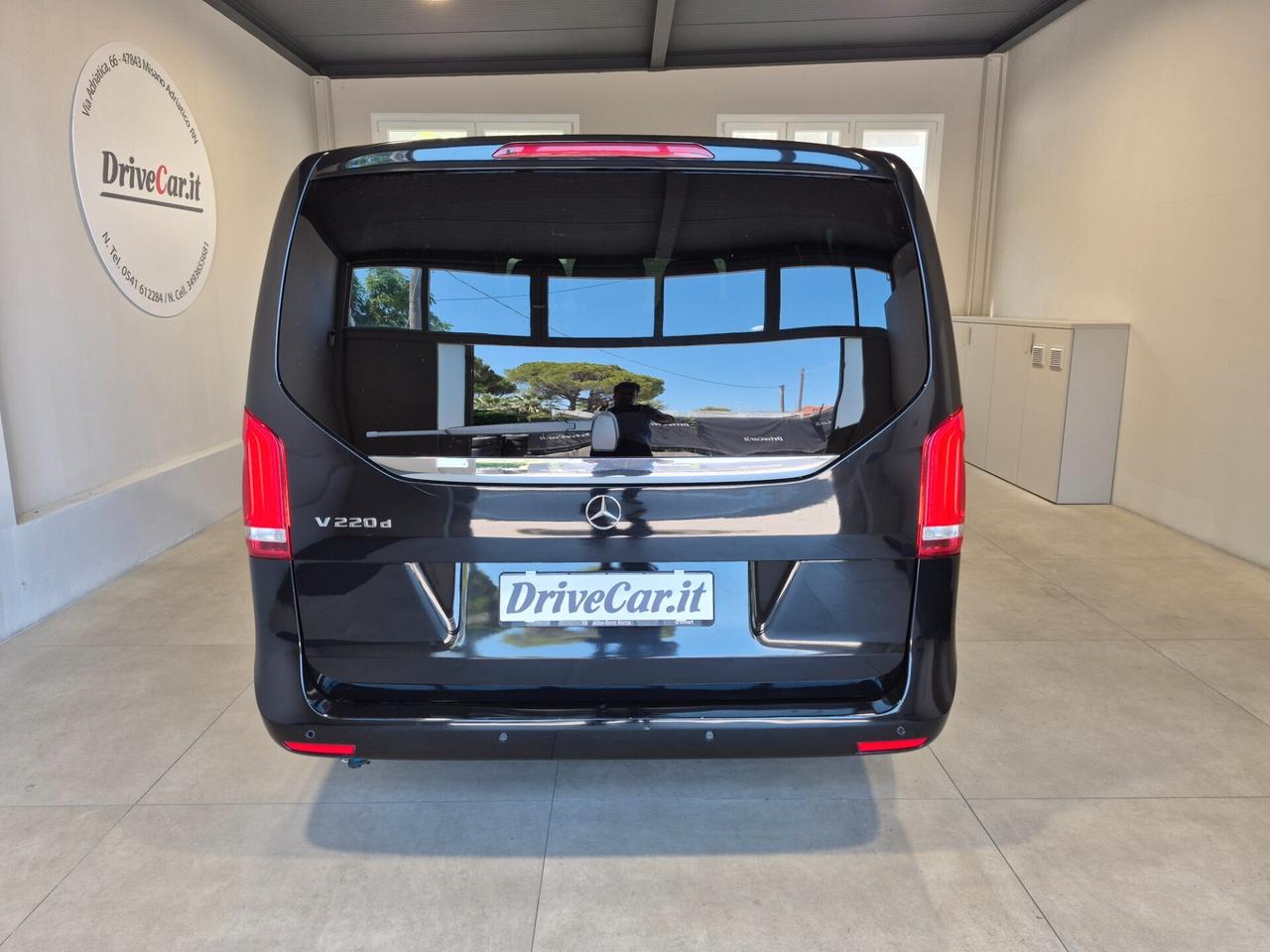Mercedes-Benz V 220D AUTO PREMIUM BUSINESS LONG LED PELLE NAVI 7 POSTI CLIMA AUTO V. PRIVACY PREZZO + IVA AL 22%
