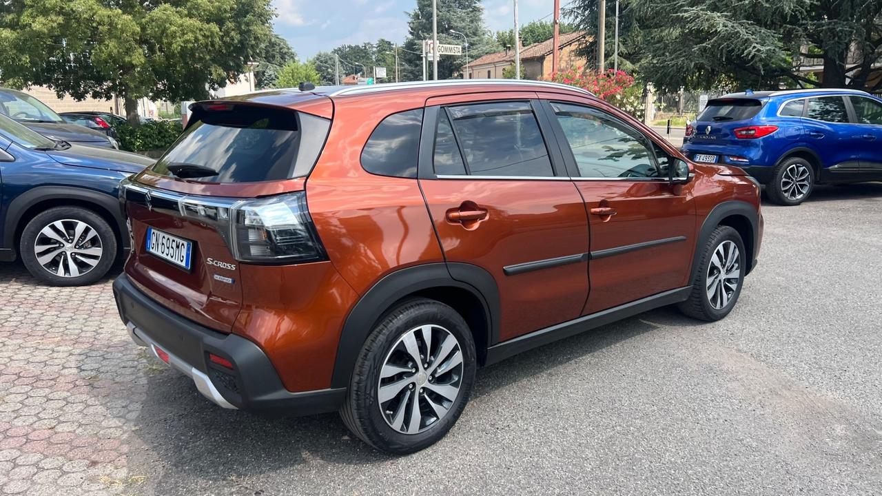 Suzuki S-Cross 1.4 Hybrid 4WD AllGrip Top+ star view