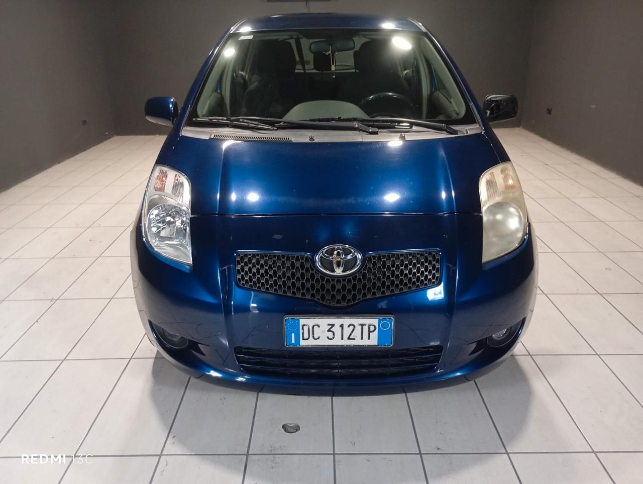 TOYOTA YARIS DEL 2006 BENZINA GPL FINO AL 2036