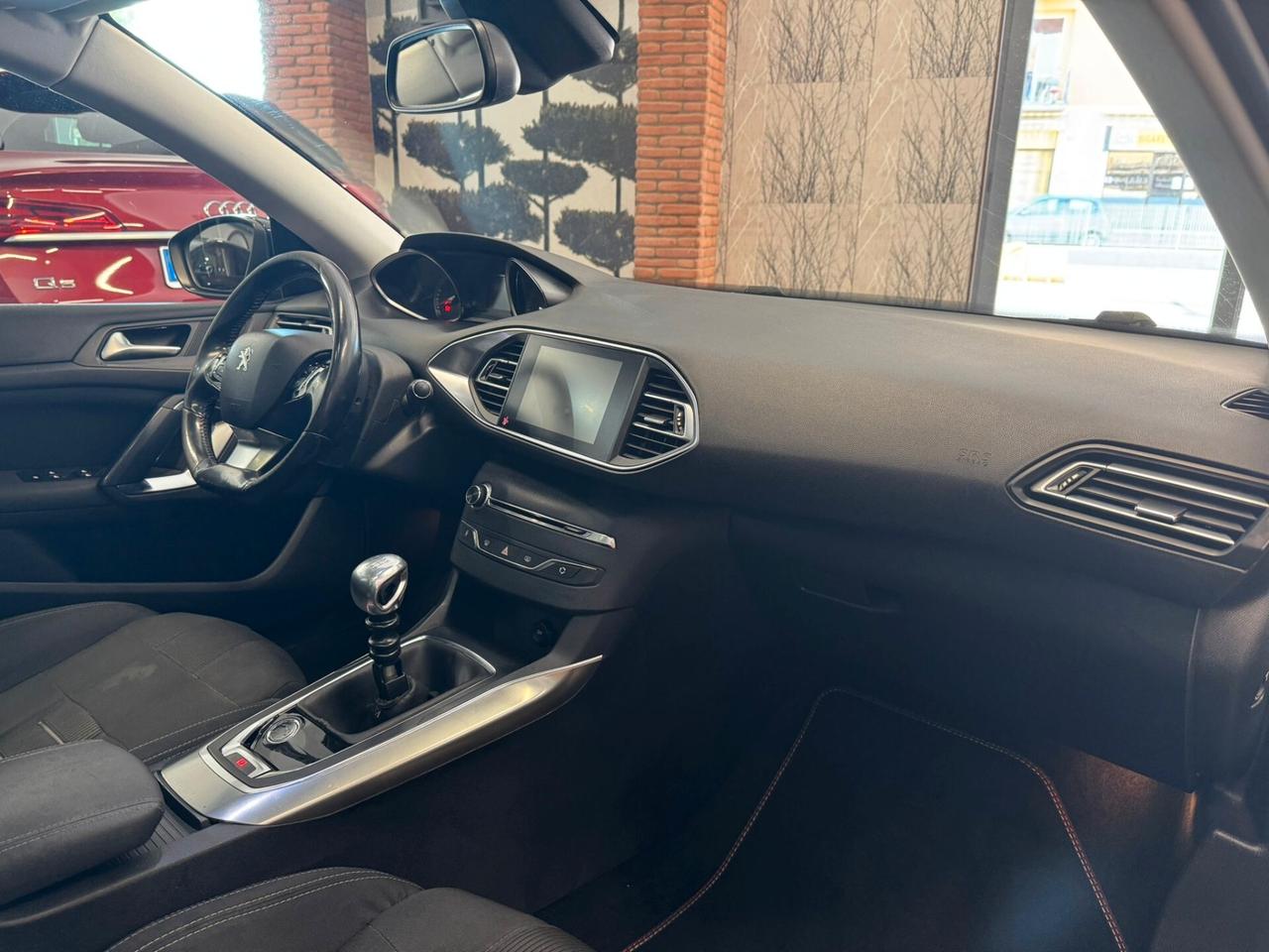 Peugeot 308 1.6 e-HDi 115 CV Stop&Start Business