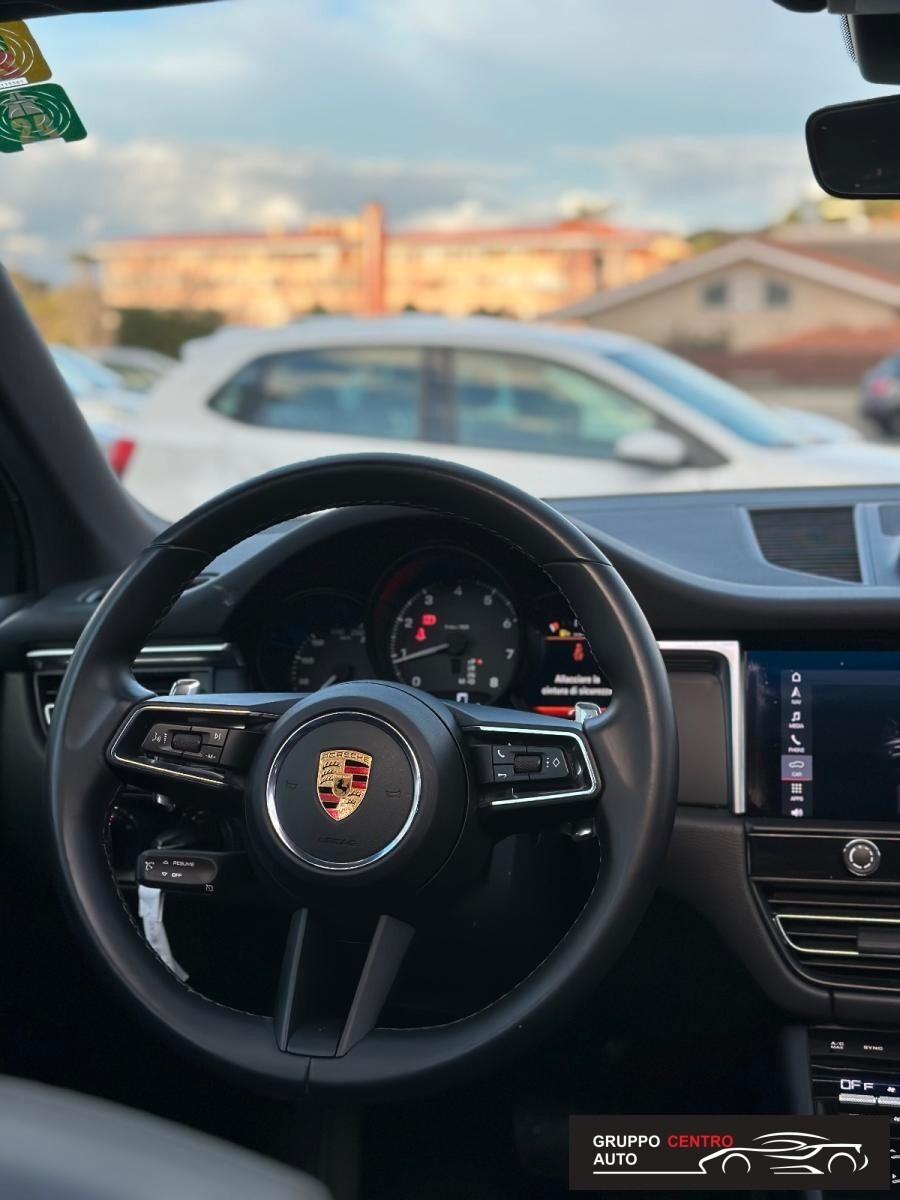 Porsche Macan 2.0 T- 2023