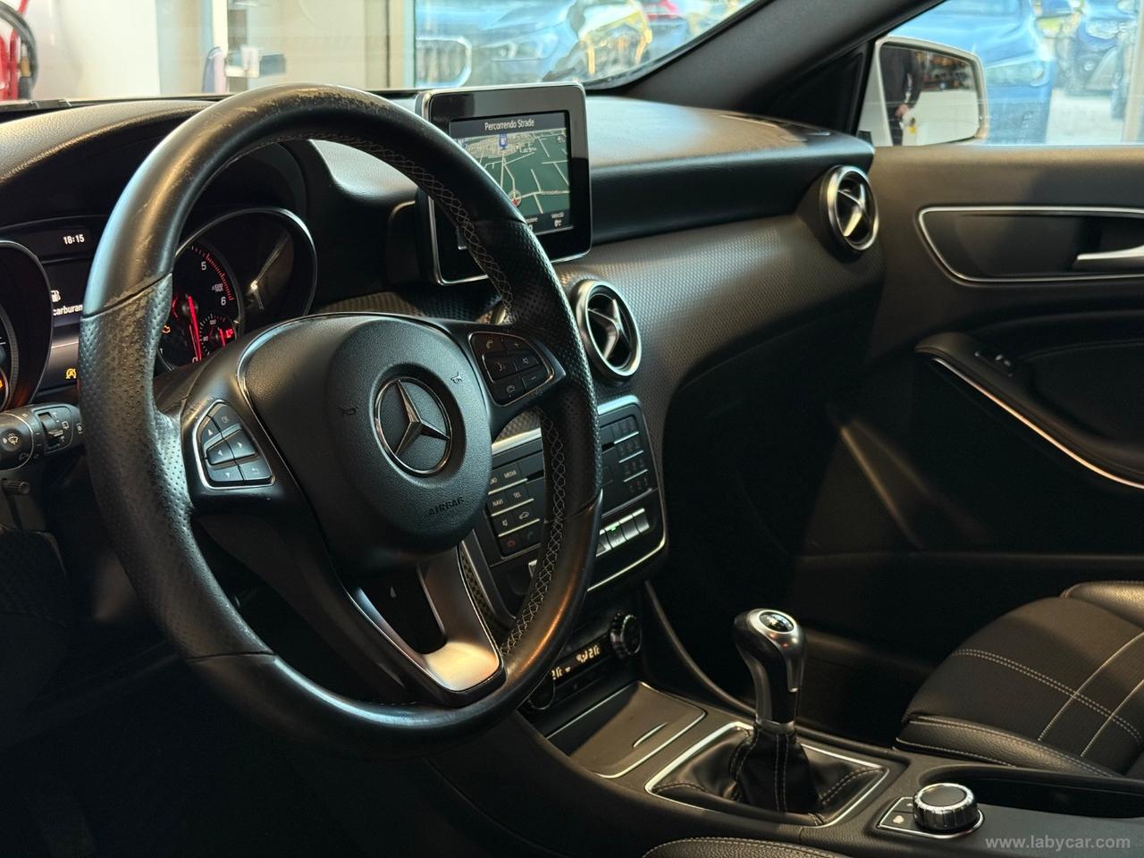 MERCEDES-BENZ A 180 d Sport