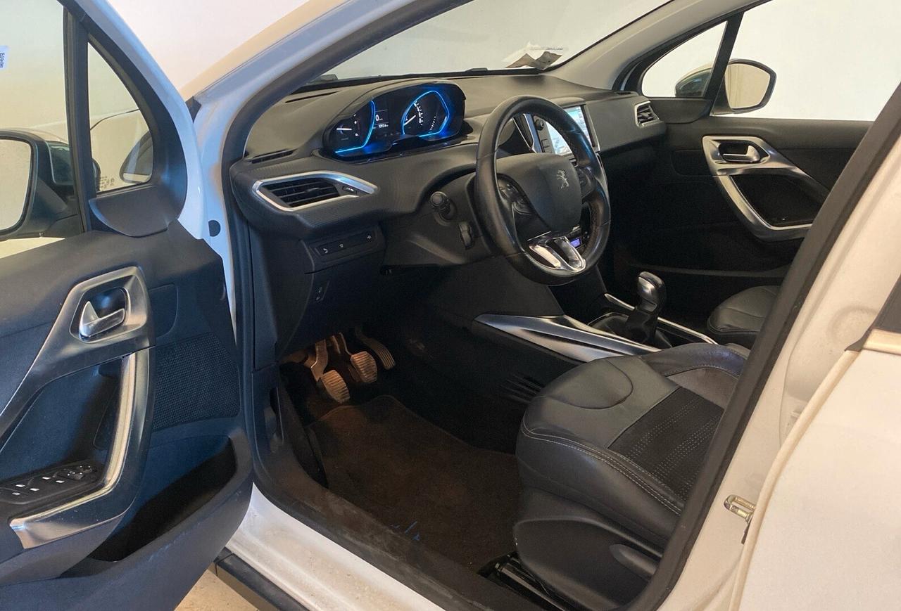 IN ARRIVO - Peugeot 2008 1.6 e-HDi 92 CV Stop&Start Allure