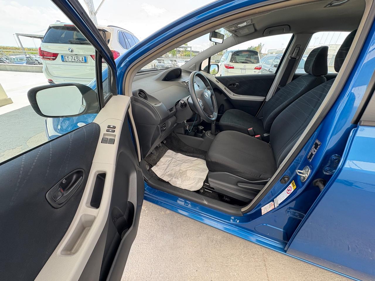 Toyota Yaris 1.4 D-4D DPF 5 porte Sol