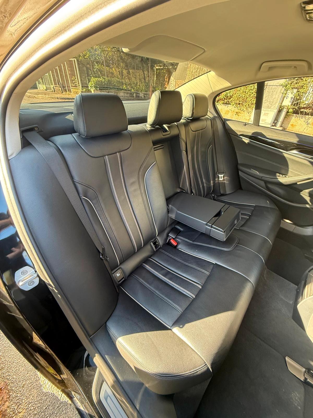 Bmw 520 520d 48V Luxury Steptronic