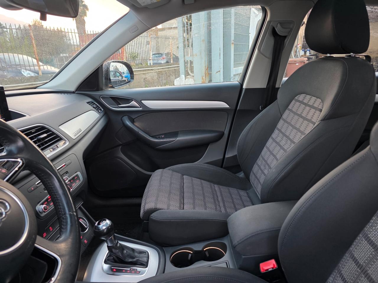 Audi Q3 2.0 TDI 150 CV quattro S tronic Sport