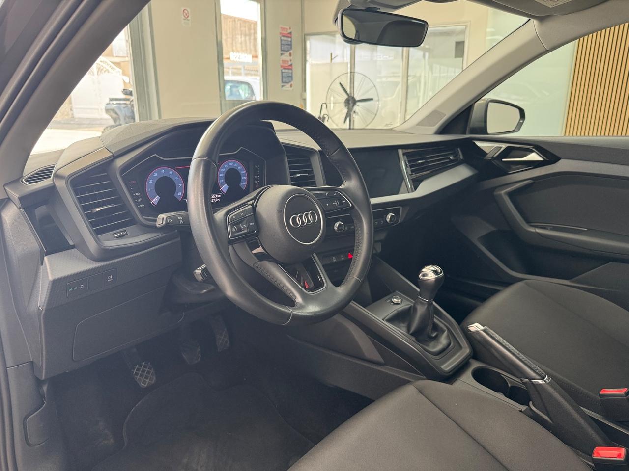 Audi A1 SPB 25 TFSI S line edition
