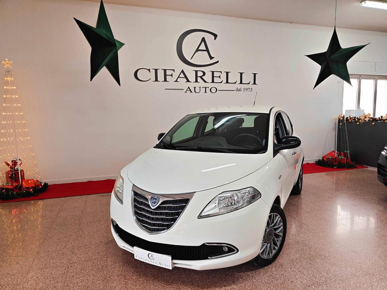 Lancia Ypsilon 1.2 69 CV 5 porte S&S Gold