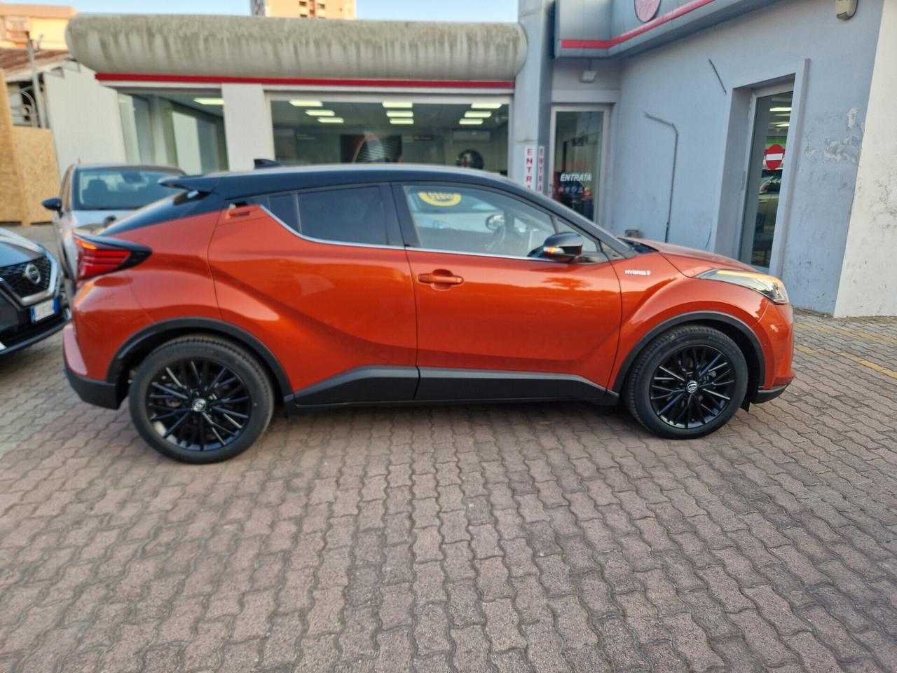 Toyota C-HR 2.0 Hybrid E-CVT Premiere