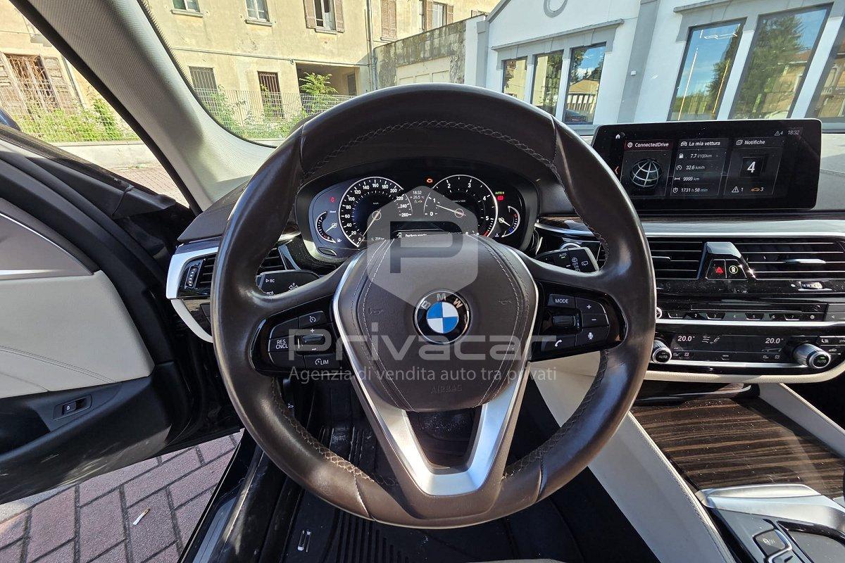 BMW 530d xDrive 249CV Touring Luxury