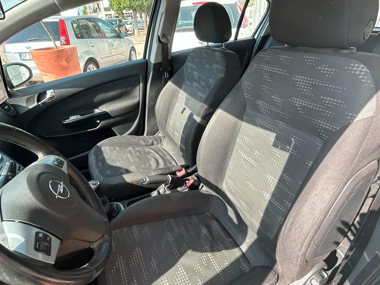 Opel Corsa 1.2 85CV 5 porte GPL-TECH Club