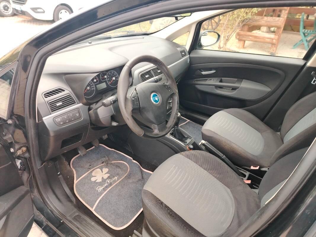 Fiat Punto 1.3 mjt 16v Active c clima 75cv 5p