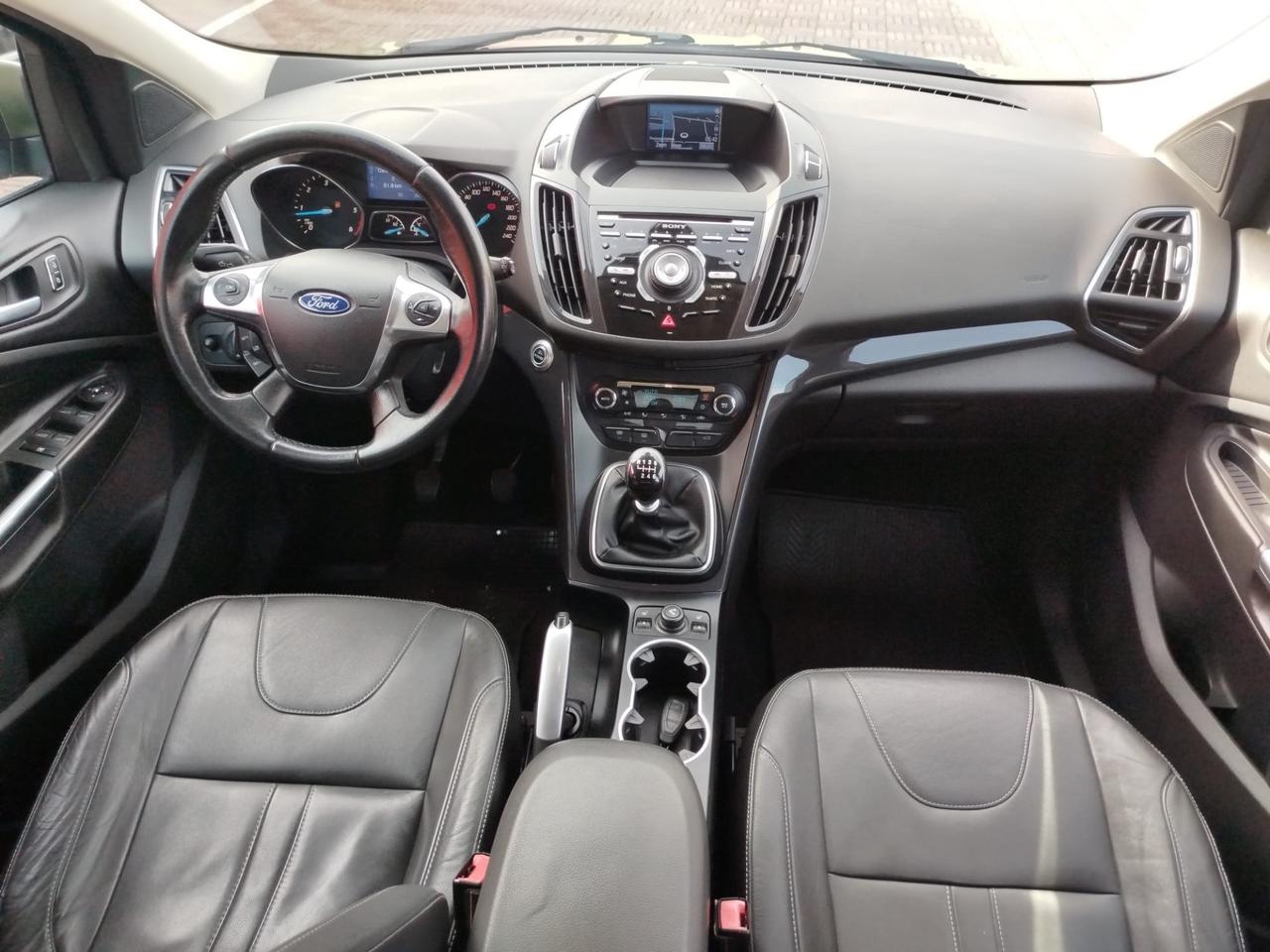 Ford Kuga 2.0 TDCI 140 CV 4WD Titanium