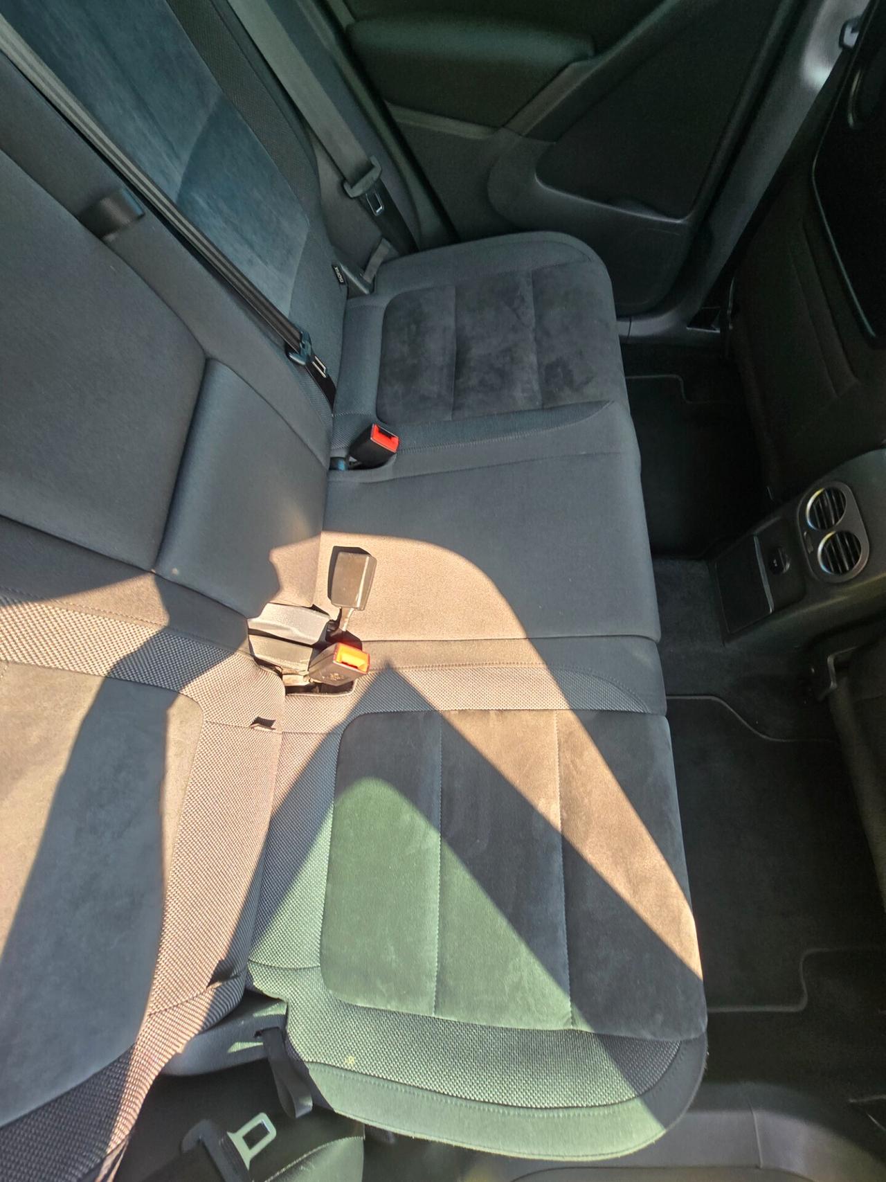 Vw Tiguan 2.0TDI 110CV SOLO 51000KM -2013