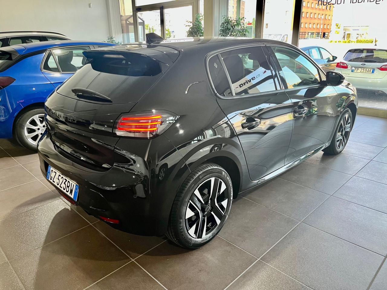 Peugeot 208 1.2 100CV 5 porte Allure 24000KM