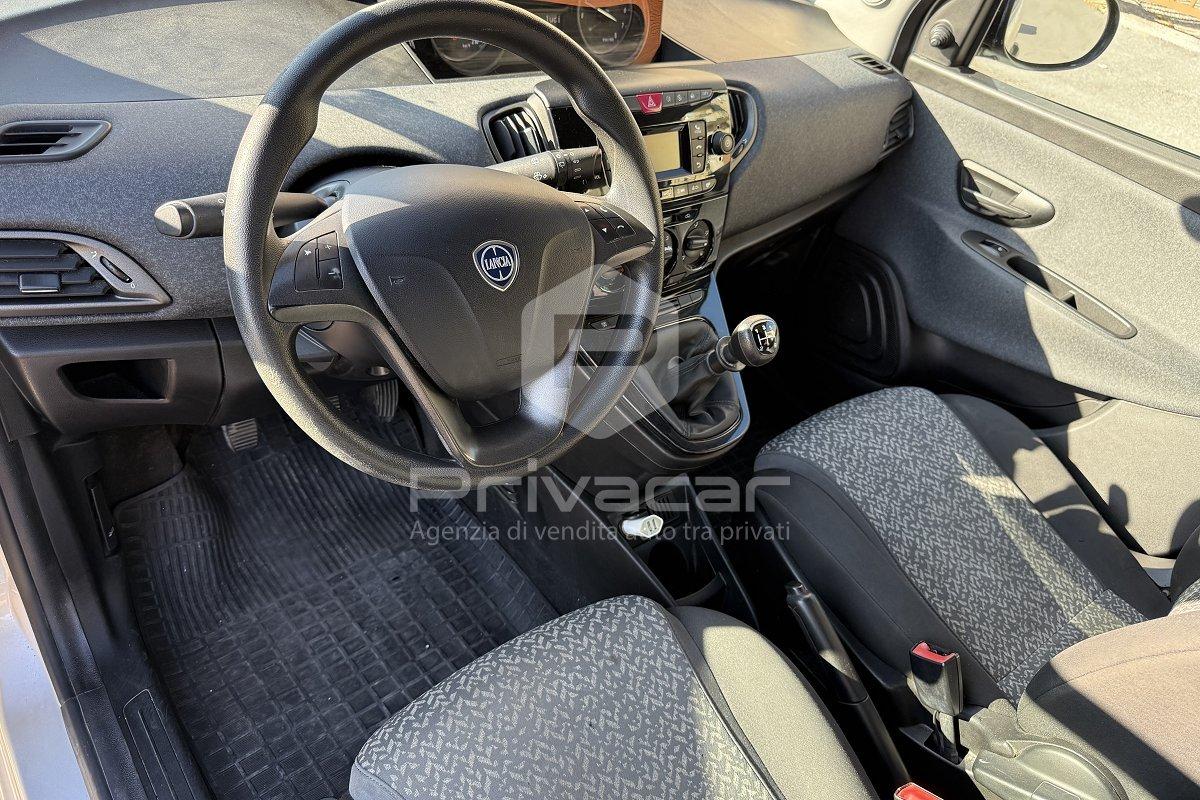 LANCIA Ypsilon 1.2 69 CV 5 porte Gold