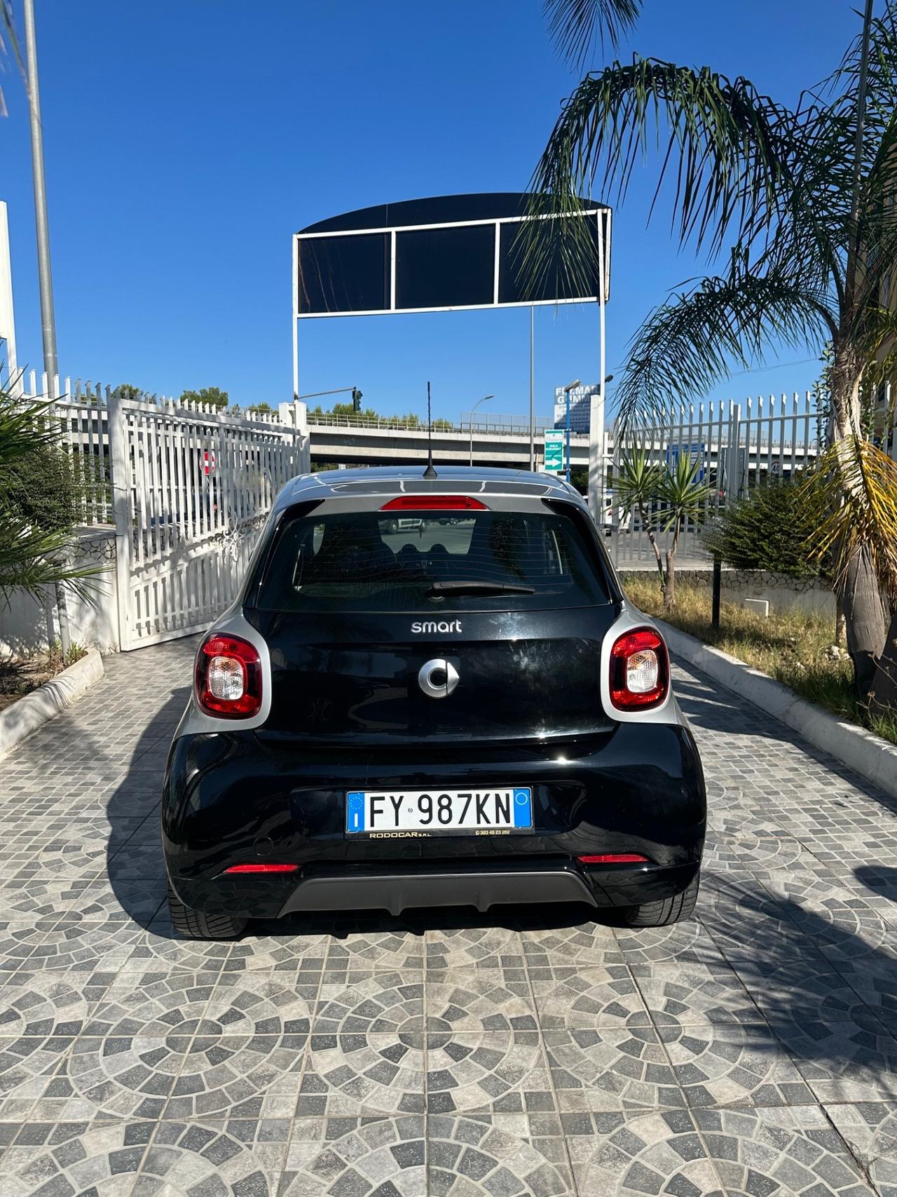 Smart ForFour 70 1.0 Superpassion