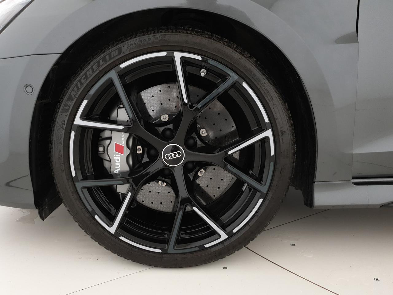 Sedan 2.5TFSI 400CV quattro S tronic