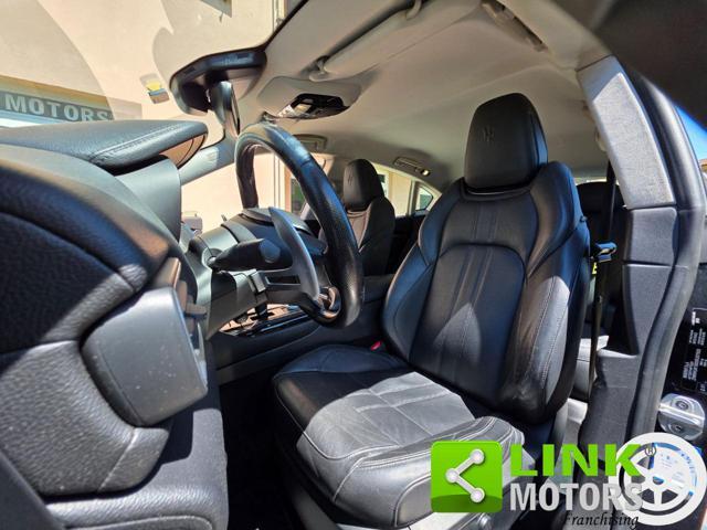MASERATI Levante 3.0 V6 250 CV AWD Automatic Gransport