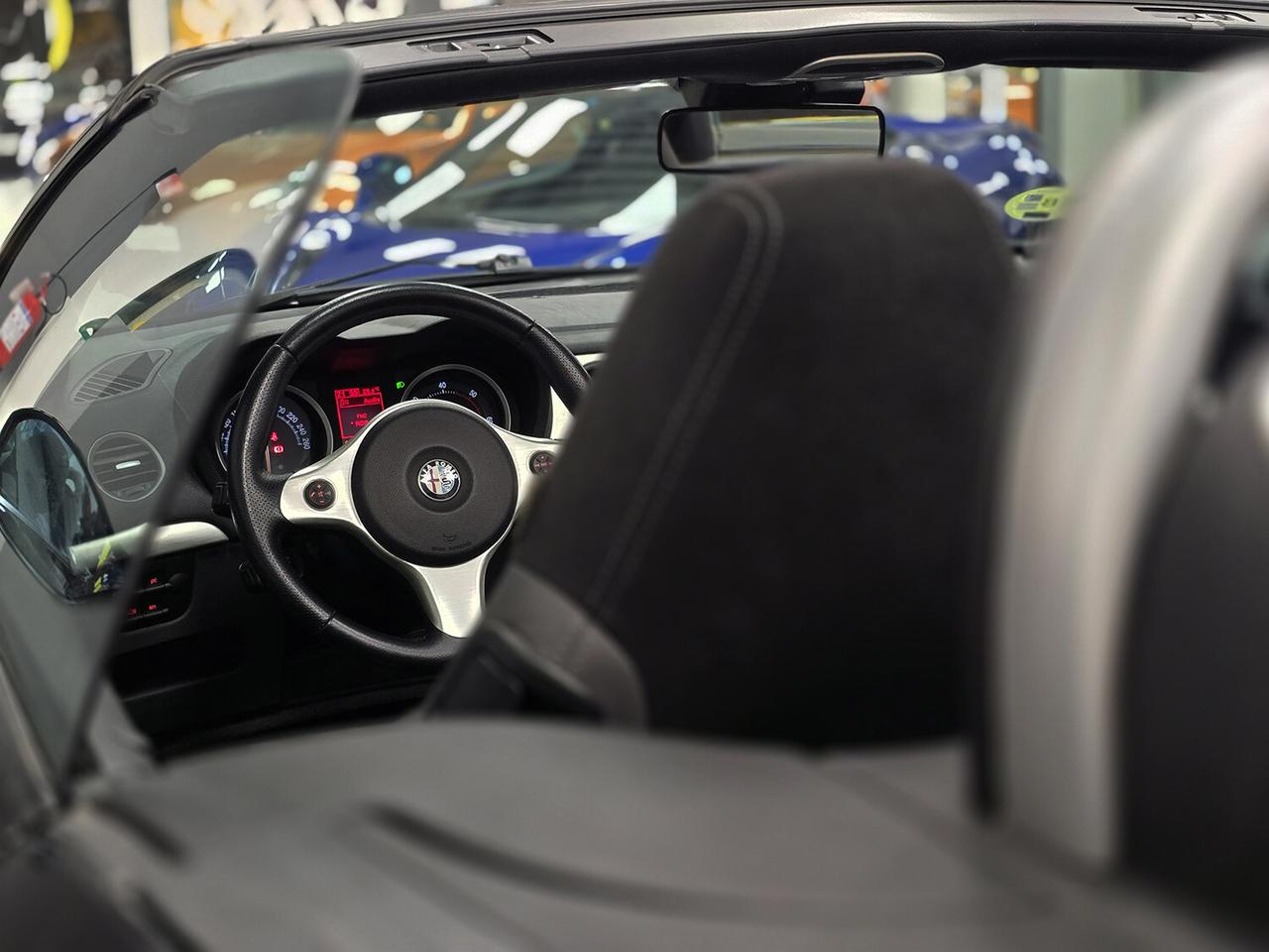 Alfa Romeo Spider 2.4 JTDm 200CV TENUTA DA VERO AMATORE!! GARANZIA 12 MESI!!
