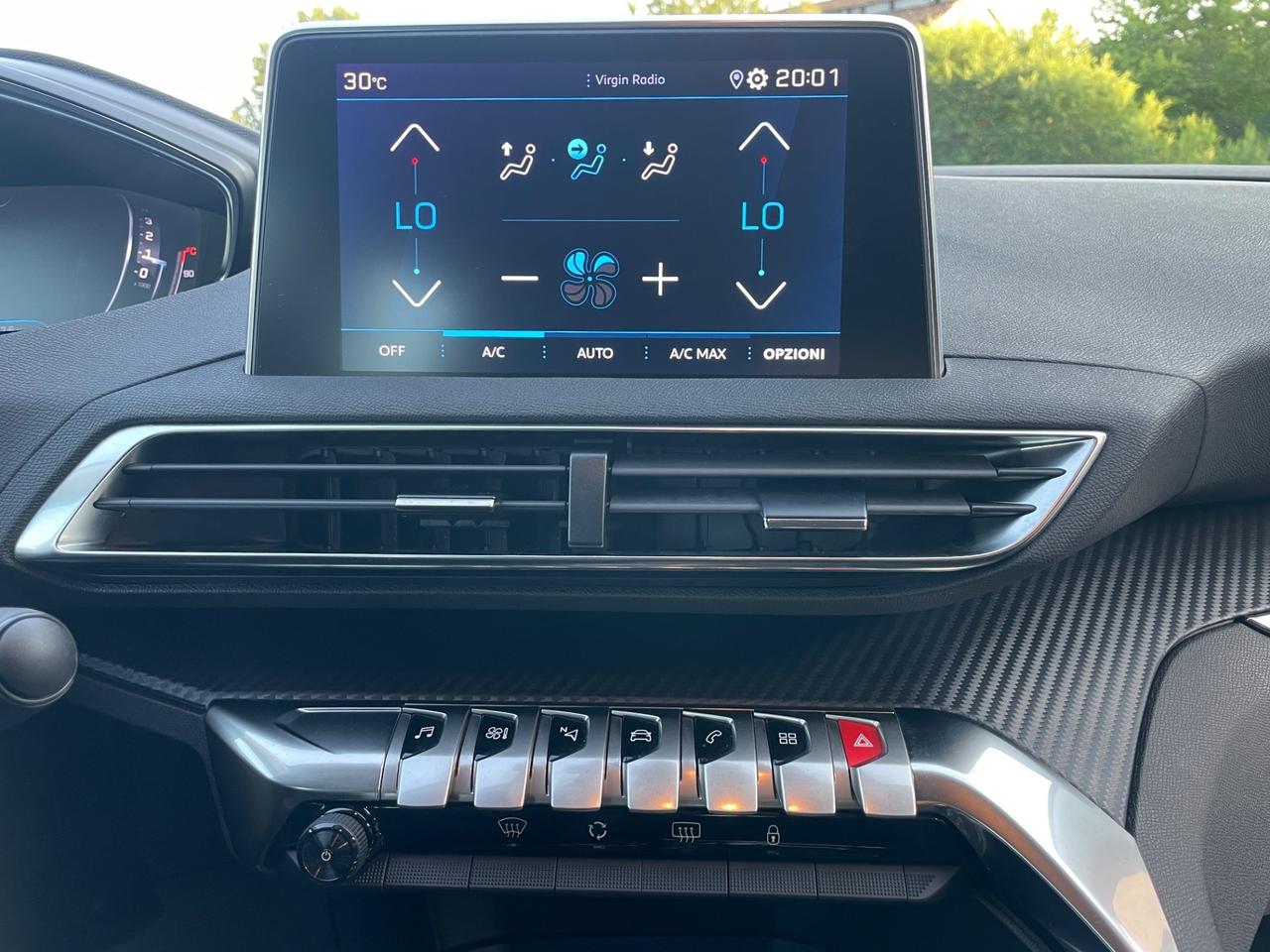 Peugeot 3008 BlueHDi 130 S&S EAT8 Active Pack