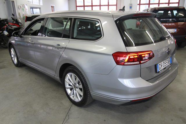 VOLKSWAGEN Passat Variant 2.0 TDI SCR EVO DSG Business