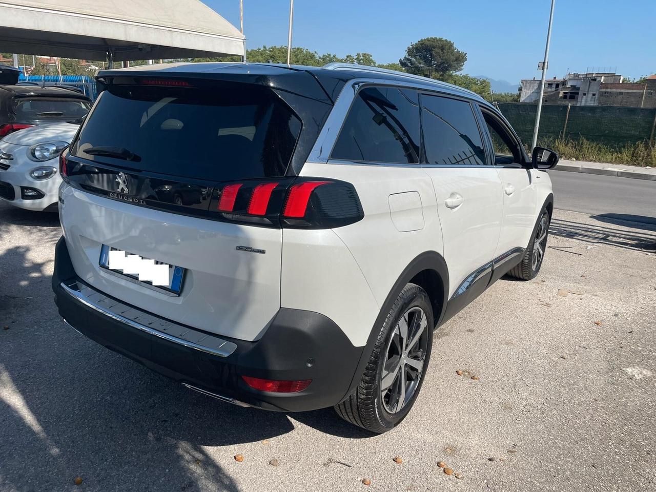 Peugeot 5008 BlueHDi 150 GT LINE - 2017