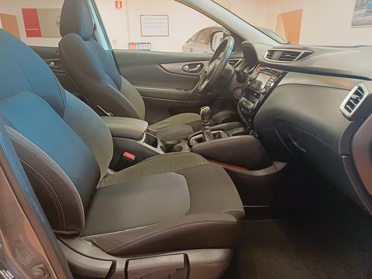 Nissan Qashqai 1.5 dCi N-Connecta