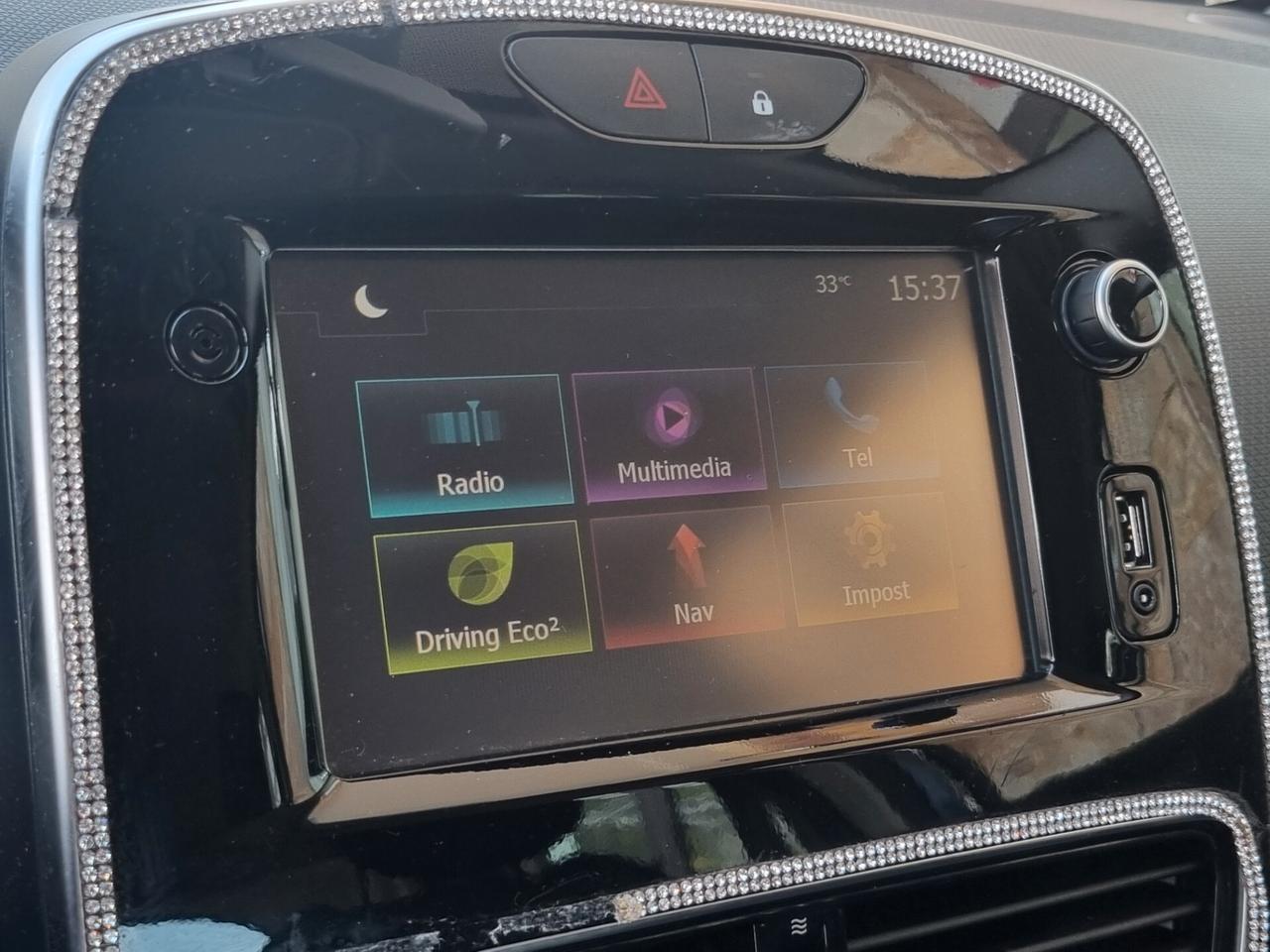 Clio IV 2017 1.2 16v Zen 75cv