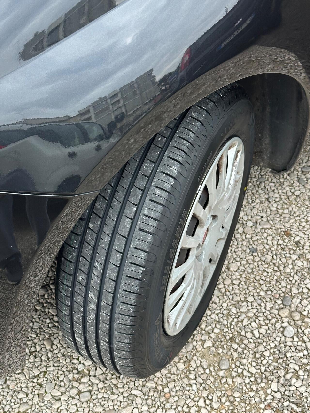 Fiat Grande Punto 1.2 5 porte Evo Gpl