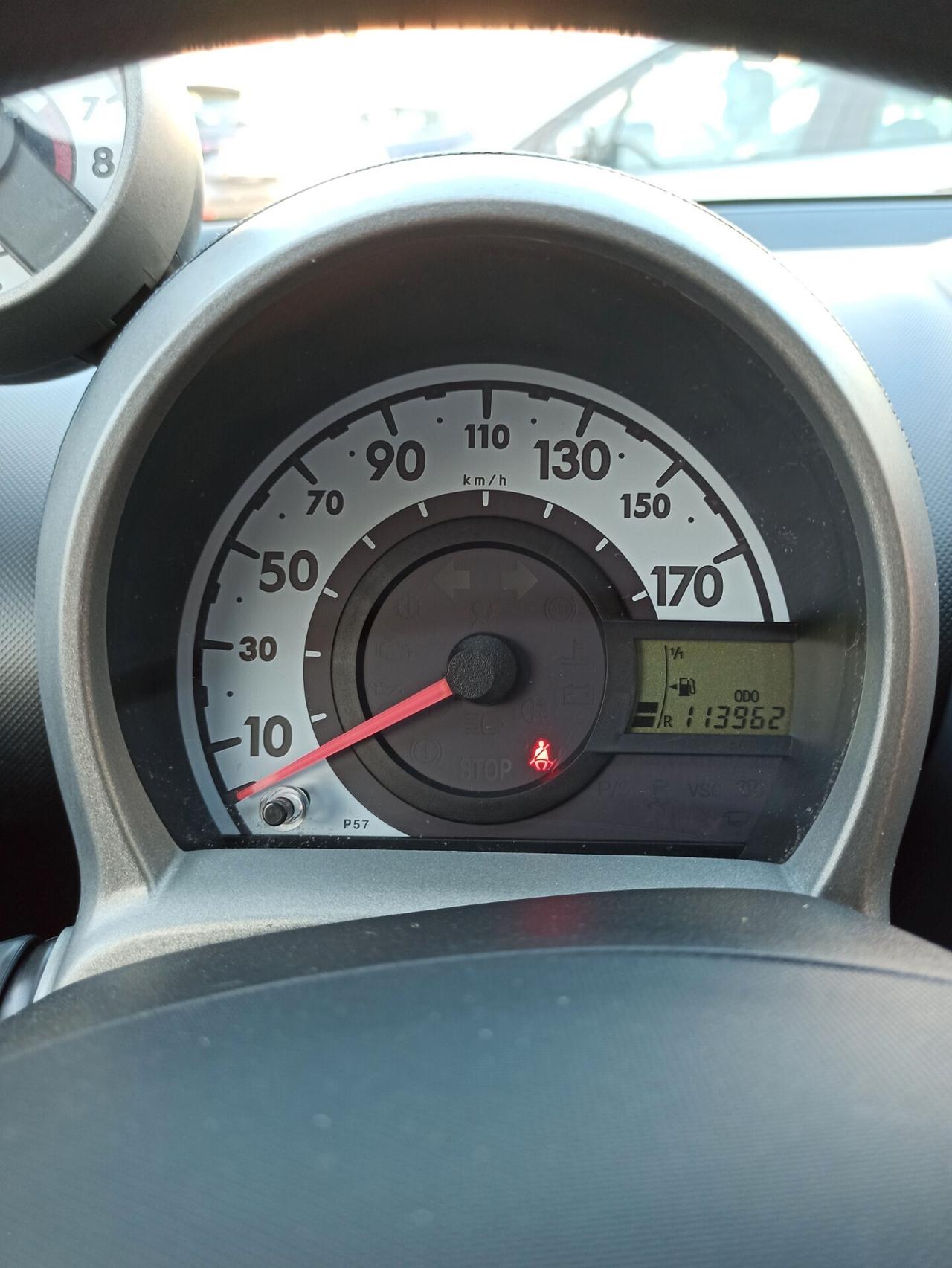 Peugeot 107 1.0 68CV 5p. Plaisir