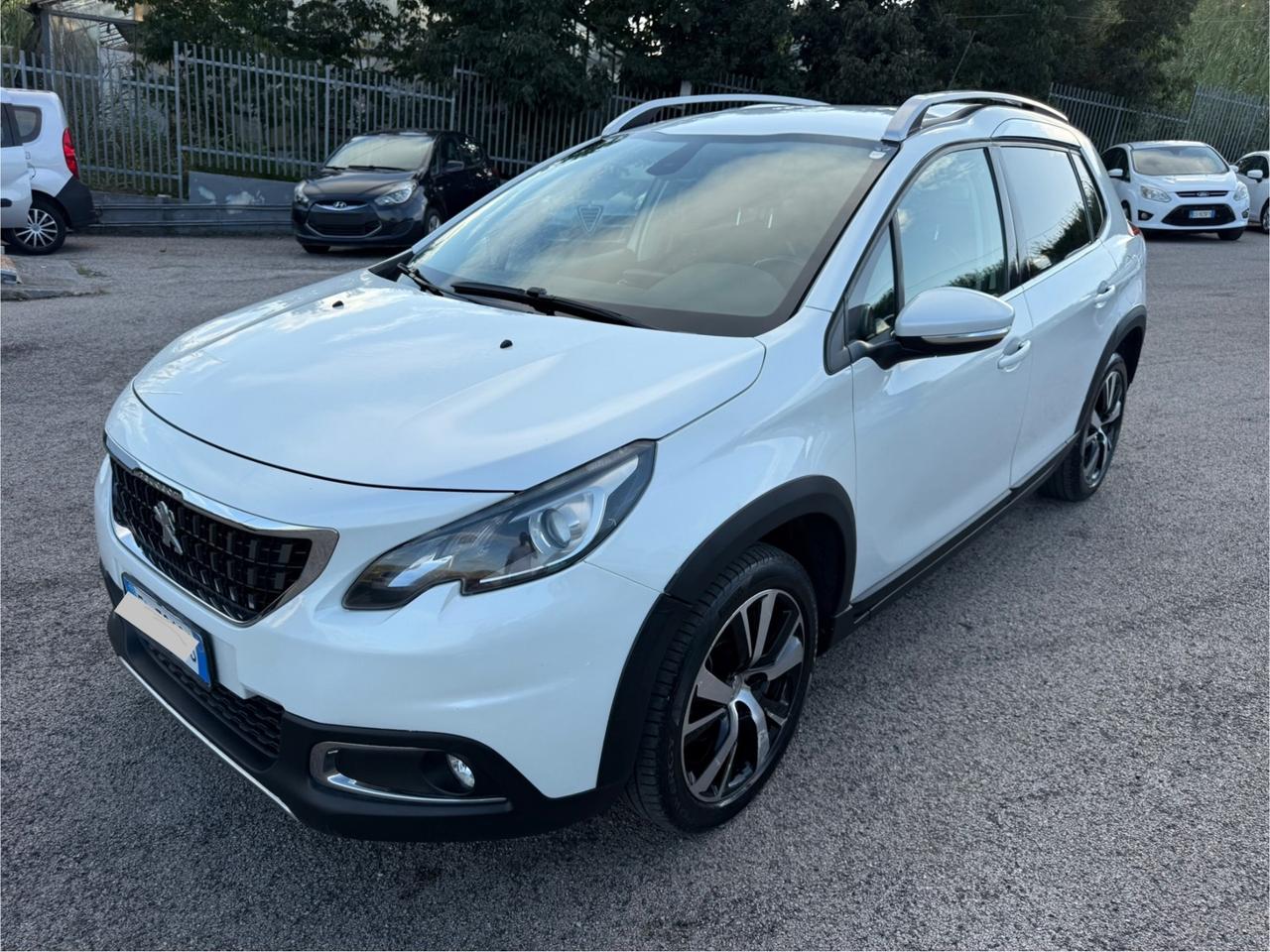 Peugeot 2008 BlueHDi 120 S&S Allure