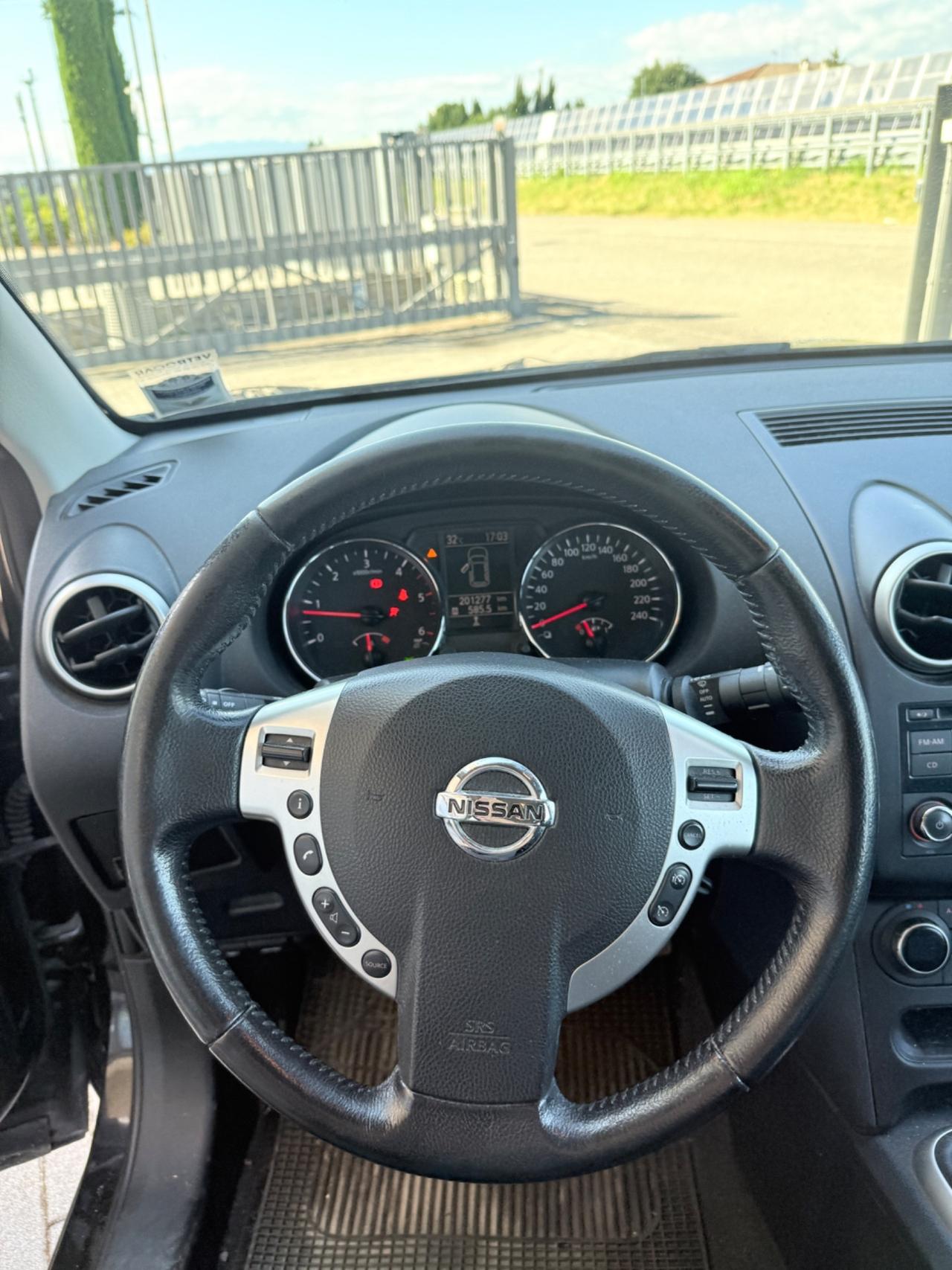 Nissan Qashqai 1.5 dCi DPF Tekna