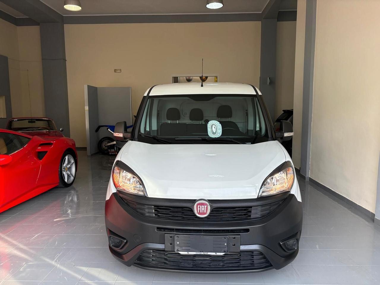 Fiat Doblo Doblò 1.6 MJT 120CV S&S PL-TN Cargo Maxi Lounge