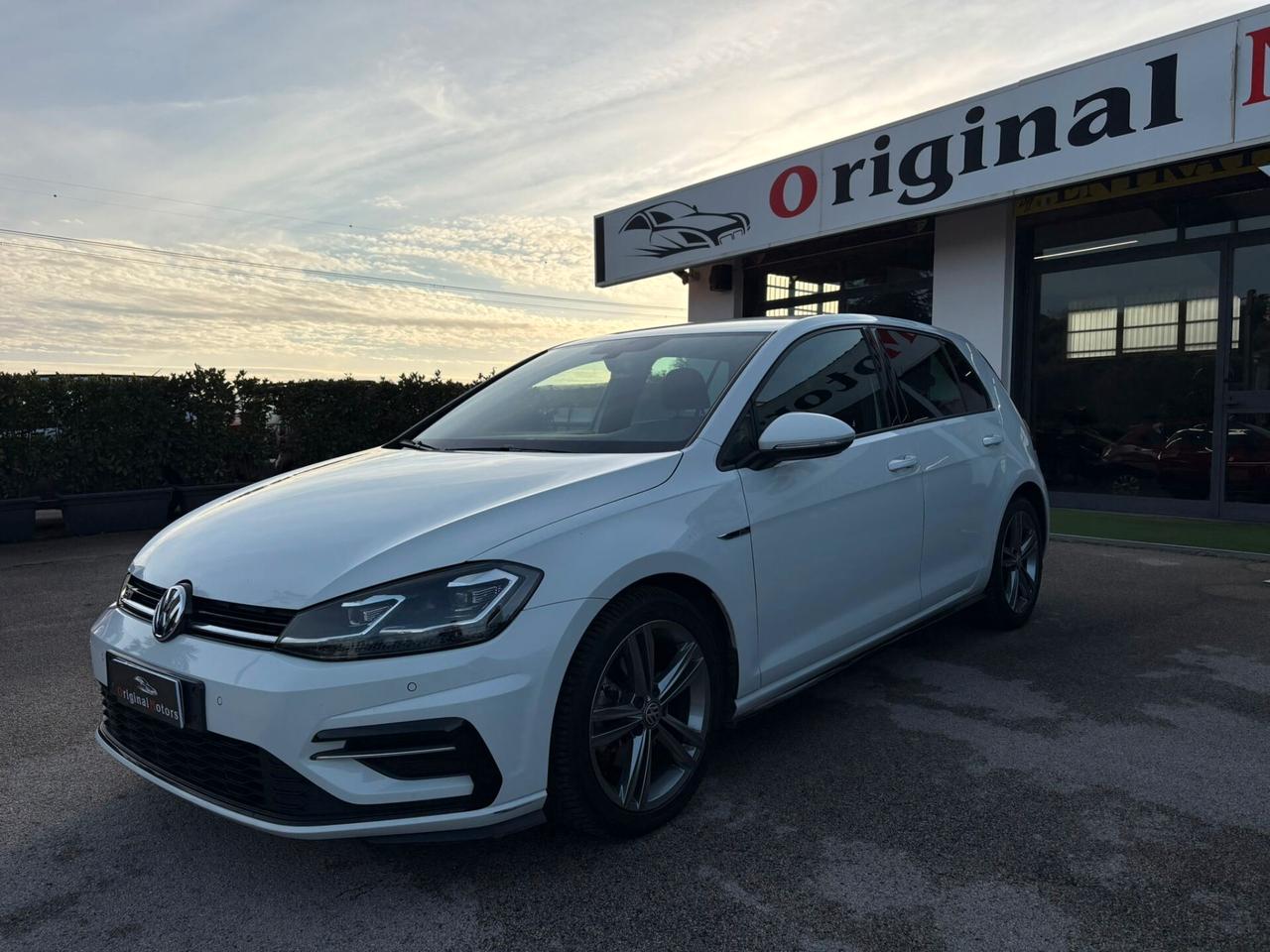 Volkswagen Golf 7.5 1.6 TDI 116 CV R-Line DSG 5p. Sport BlueMotion Technology