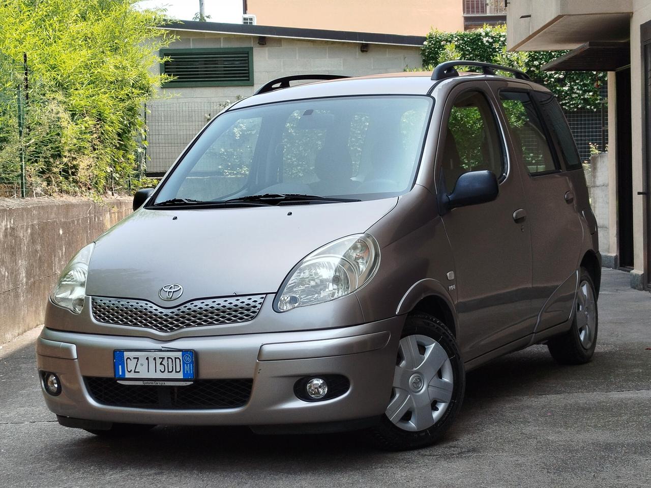 Toyota Yaris Verso 1.3 BENZINA 85cv / 79.000km