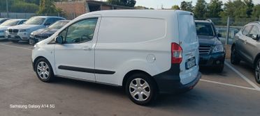 Ford Transit Courier 1.5 TDCi 75CV Van Entry